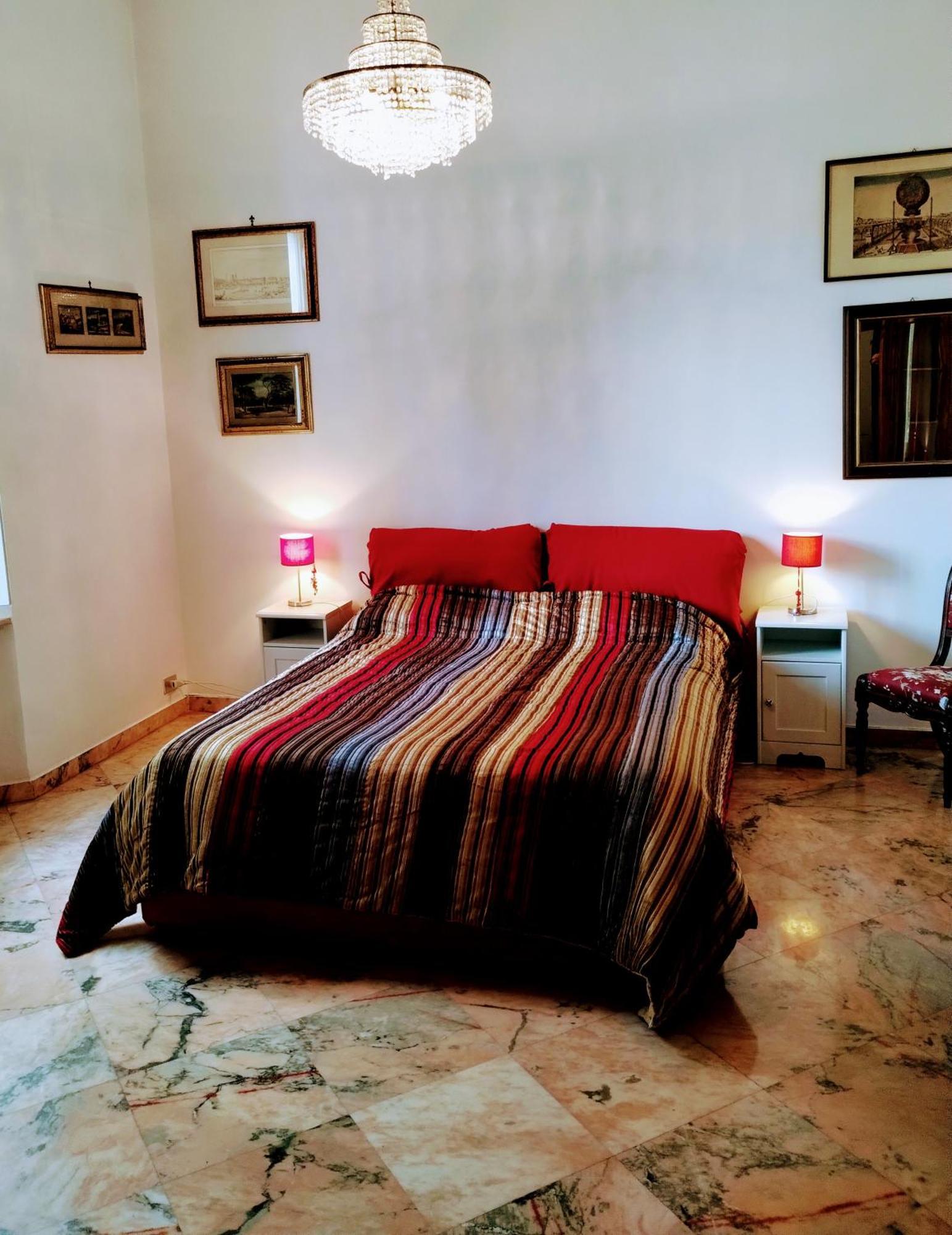 Gabry'S Home Three-Bedroom Big Apartment Near City Center & Train Station To Pisa And Florence & Ferries To Sardegna Corsica Livorno Eksteriør bilde
